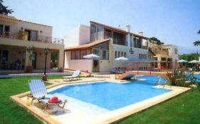 Vamos Palace Apartments